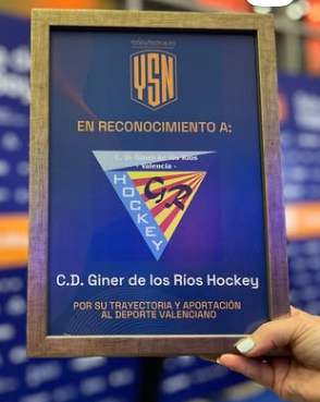 El CD Giner de los Ríos recibe el Diploma al Mérito Deportivo en la Gala de Yo Soy Noticia